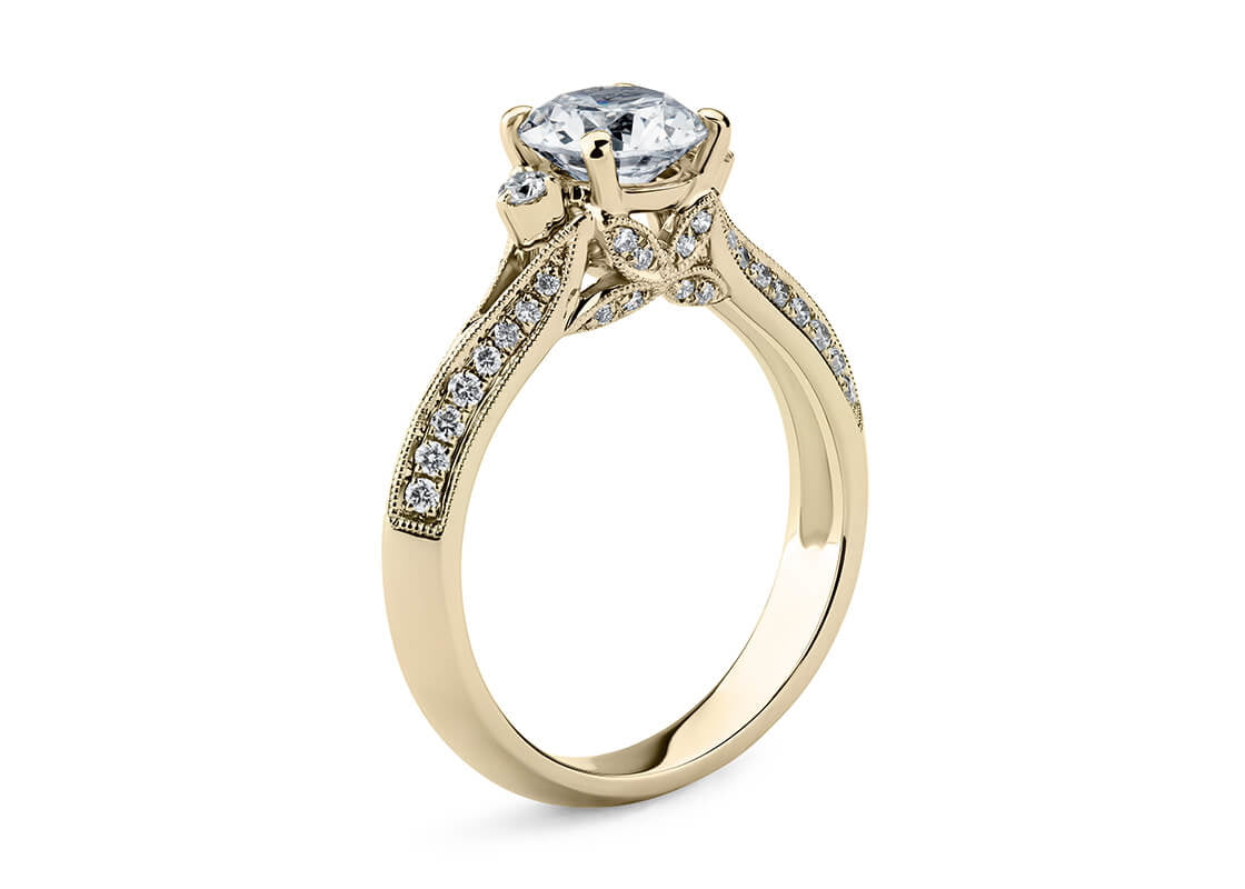 Positano Vintage Round Lab Grown Diamond Ring in 18k Gold