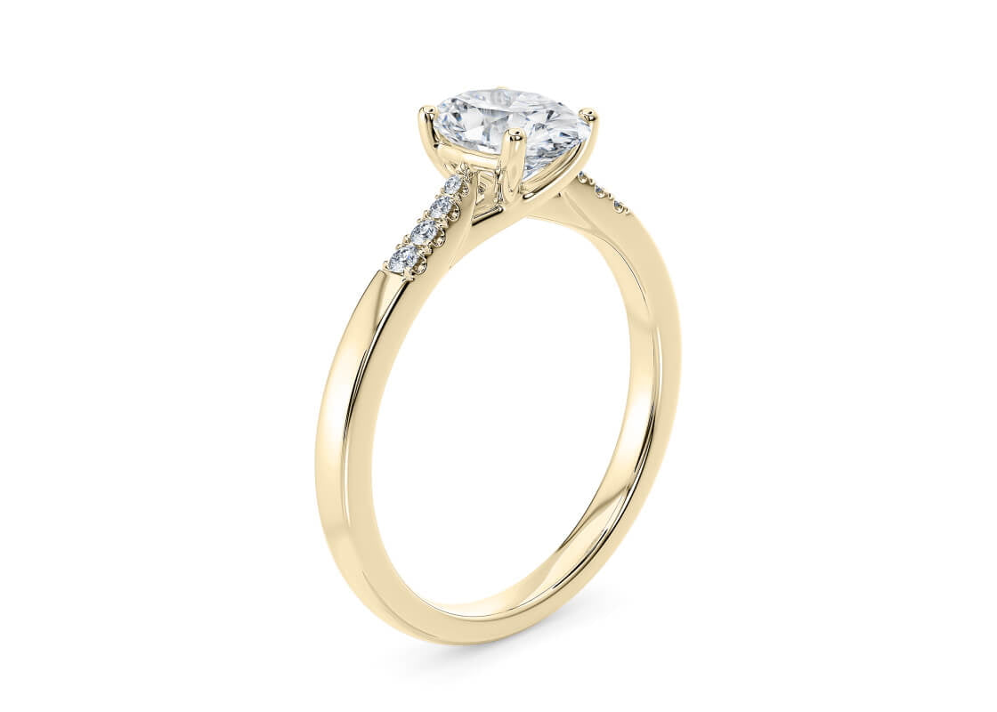 Grove Oval Cut Diamond Band in 18K Gold – Elegant Band for Women